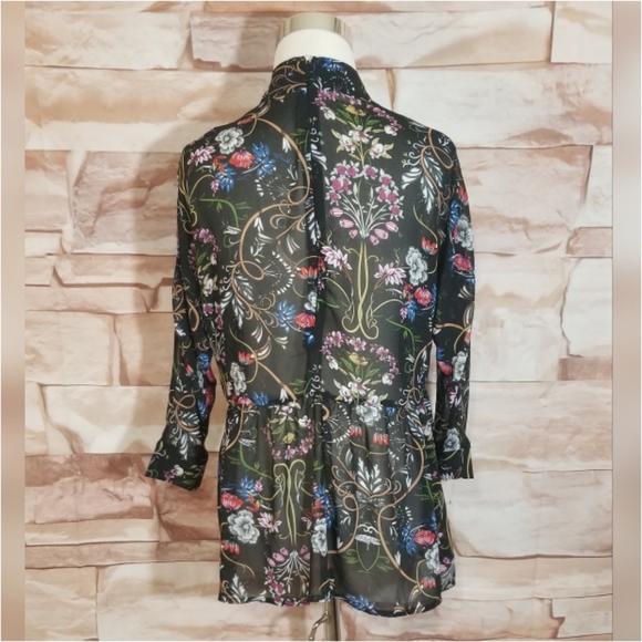 LUCCA Choker Neck Floral Blouse - Picture 4 of 5